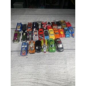 Mix&Match Cars Matchbox And Hotwheels Lot Of 28